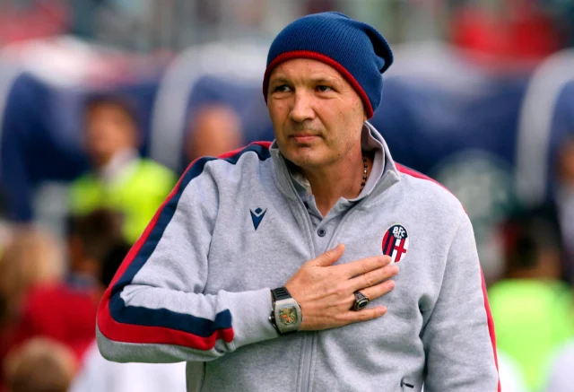 bologna-coach-sinisa-mihajlovic-puts-528666252
