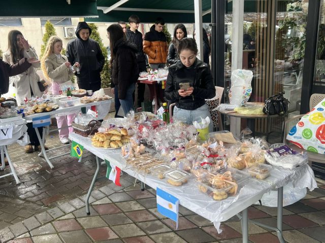 Doručak sa gimnazijalcima