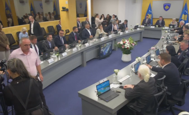 Foto-Vlada Kosova